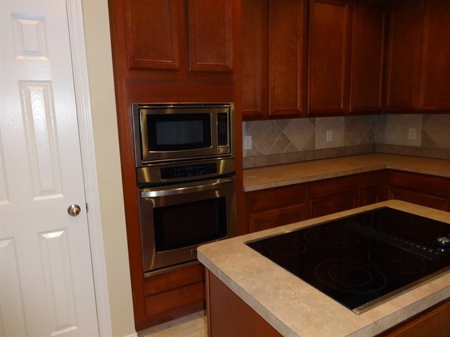 408 Channel View Ct, Desoto, TX 75115 - photo 3