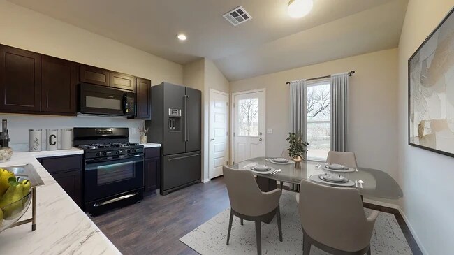 8312 E Oakland St, Broken Arrow, OK 74014 - photo 3