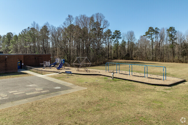 Petsworth Elementary School