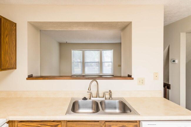 818 Annagladys Dr, Worthington, OH 43085 - photo 7