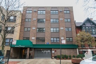 552 W Arlington Place, Chicago, IL 60614