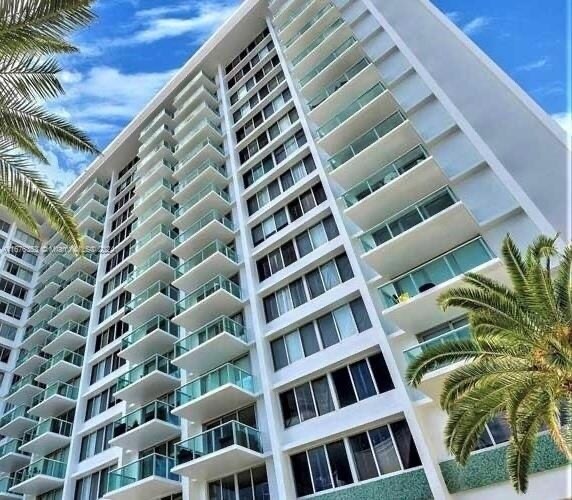 Mirador 1000 unit 1516, Miami Beach, FL 33139 - photo 3