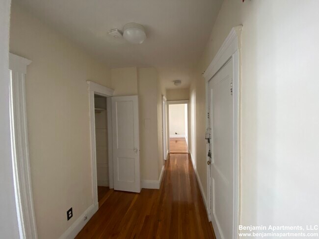 122 Washington St unit 44, Boston, MA 02135 - photo 5