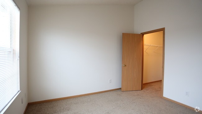 Pickerington Ridge, Pickerington, OH 43147 - photo 5