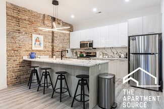 2744 W Division St Unit 4F, Chicago, IL 60622