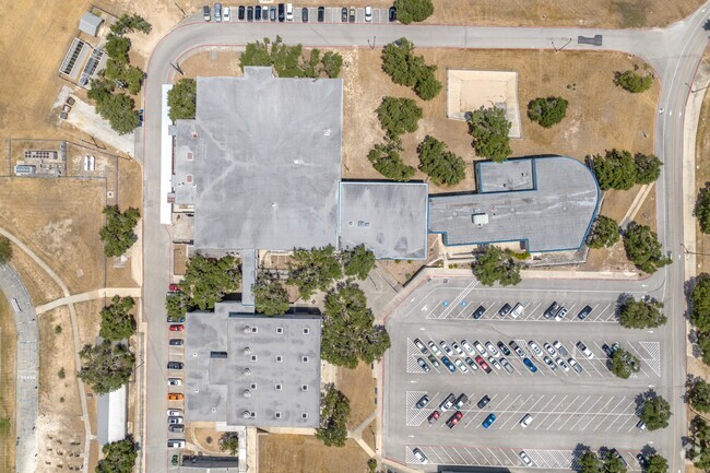 Curriculum emphasizes critical thinking, preparing for success at Smithson Valley.