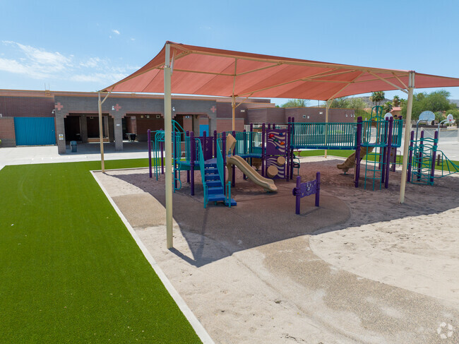 The playground at Kyrene de la Esperanza School.
