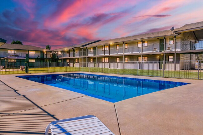 The Pointe at 23rd Apartments, Oklahoma City, OK 73107 - photo 3