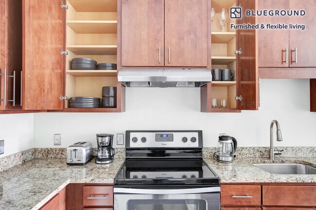 90 Fawcett St unit FL3-ID527, Cambridge, MA 02138 - photo 7