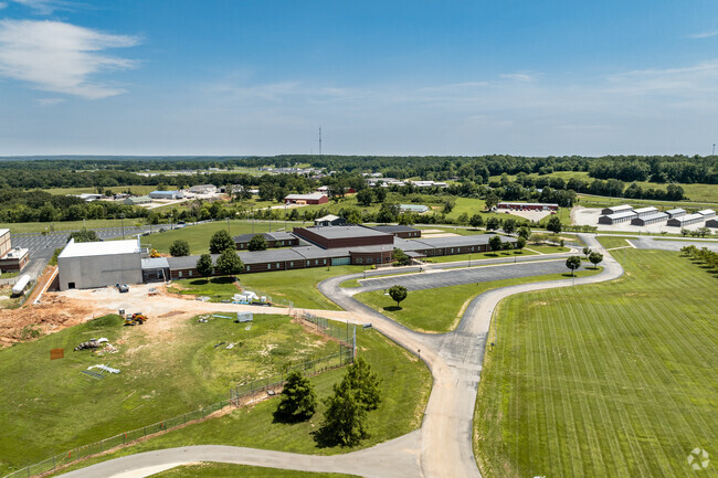 The Shook Elementary School campus is in far eastern Marshfield.