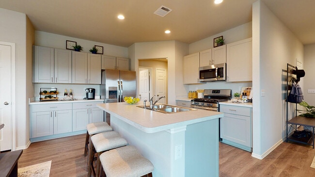 8308 Kim Dr unit 36042594, Maumelle, AR 72113 - photo 4