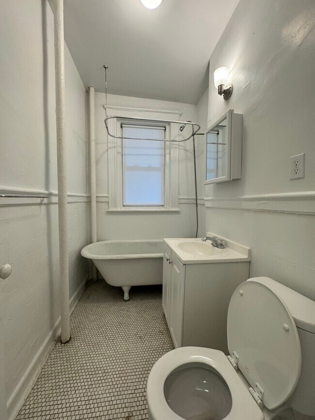 119 Brainerd Rd unit 1, Allston, MA 02134 - photo 4