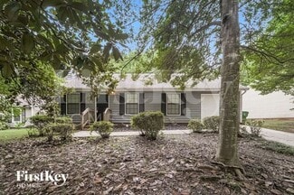 6014 Crosswood Ct, Charlotte, NC 28215