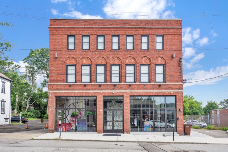 6011 Madison Rd unit 4, Cincinnati, OH 45227 - photo 1