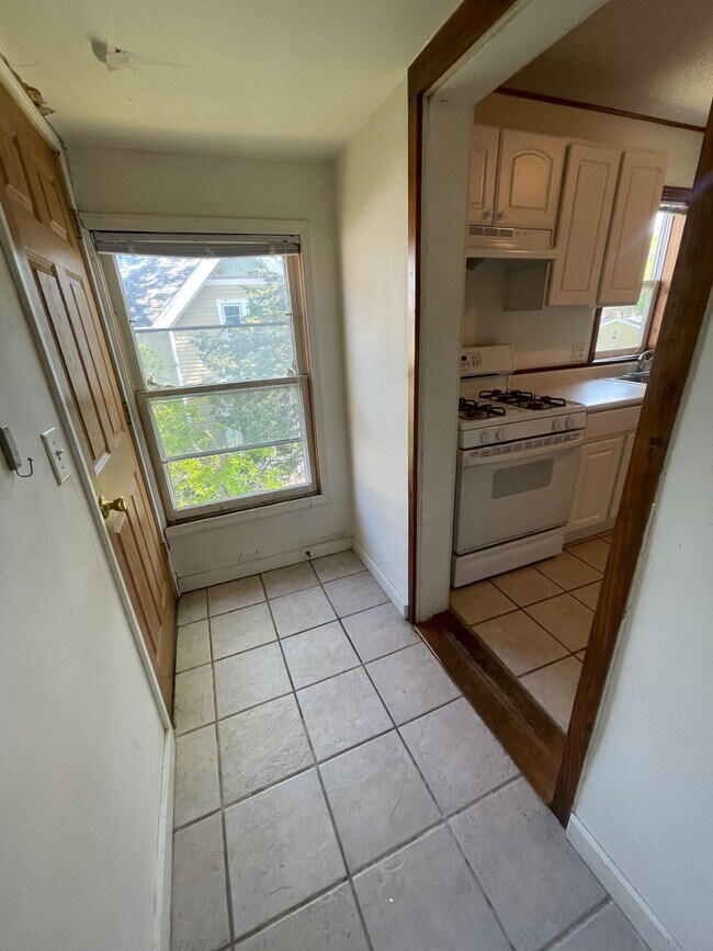 821 West Ave S, La Crosse, WI 54601 - photo 7