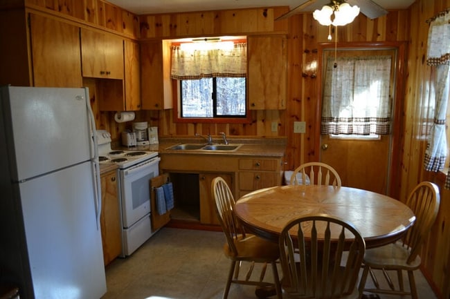 237 E White Mountain Blvd, Pinetop-Lakeside, AZ 85935 - photo 3