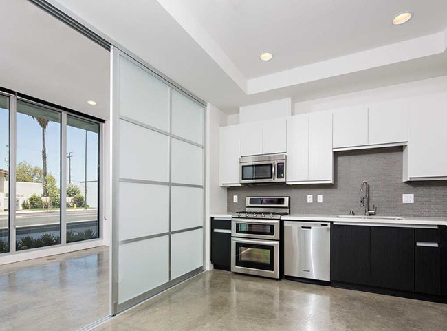 AMLI Lex on Orange, Glendale, CA 91203 - photo 3