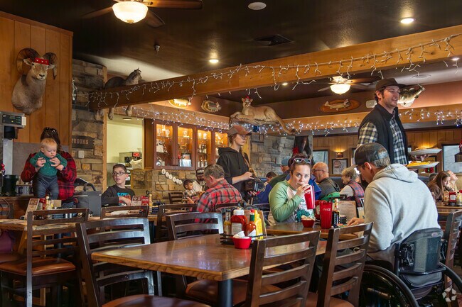 Vern's Place offers hearty comfort food and famous cinnamon rolls nearby.