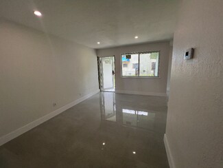 5300 NW 25th Ave Unit 5302, Miami, FL 33142