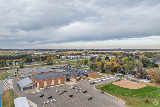 Kimball High School creates opportunities for student growth through academics, athletics, fine arts, and community service in this collaborative learning environment.