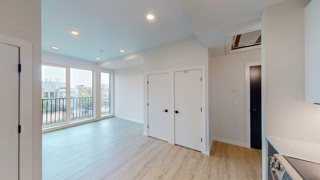 24 Mt Pleasant St unit 207, Somerville, MA 02145 - photo 4