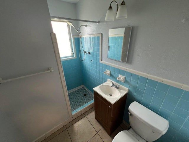 3300 Broadway, West Palm Beach, FL 33407 - photo 4