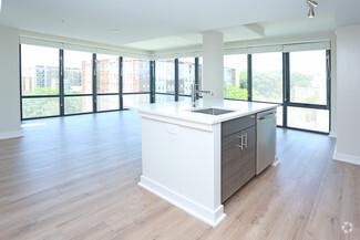 2011 15th St NW, Washington, DC 20009
