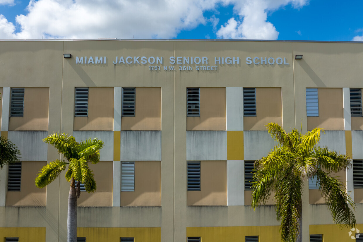 Picture of Miami Jackson Senior High School