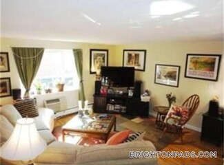 65 Colborne Rd Unit 2, Boston, MA 02135