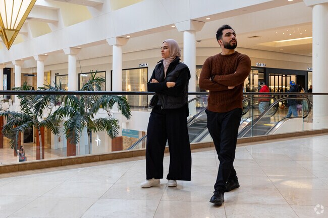 Stroll thorough South Coast Plaza Mall and shop at all the great stores.