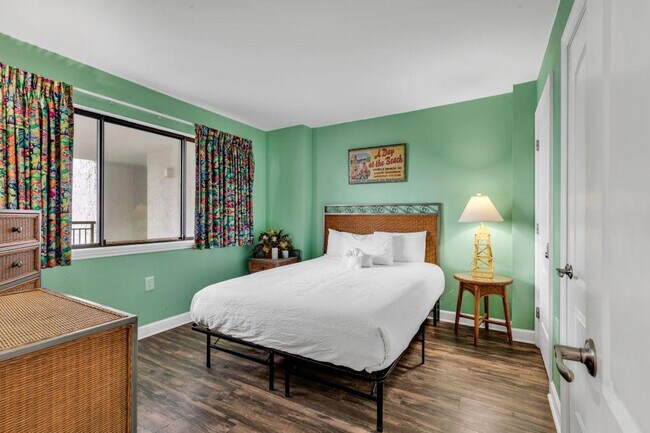 2001 S Ocean Blvd unit ID1266368P, Myrtle Beach, SC 29577 - photo 4