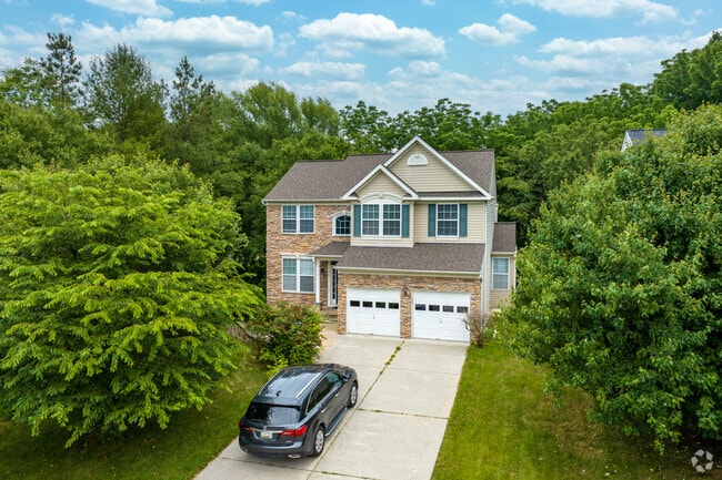 River Hill homes range in size and style.