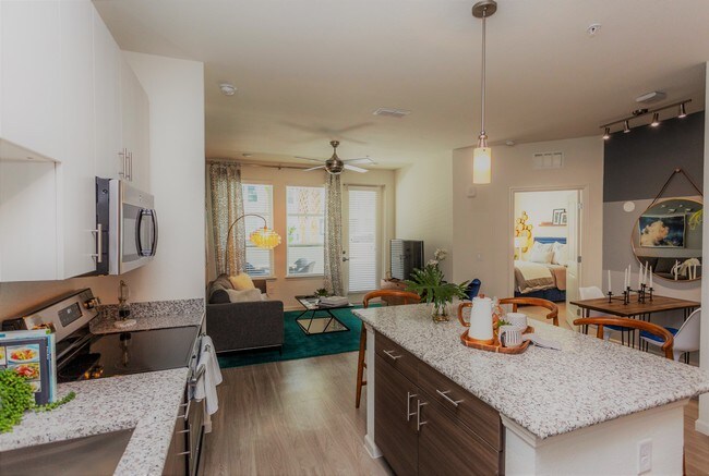 50 Paramount, Sarasota, FL 34232 - photo 4