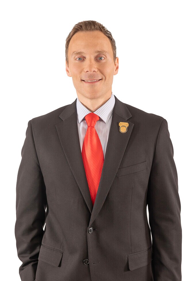 Nick Manis