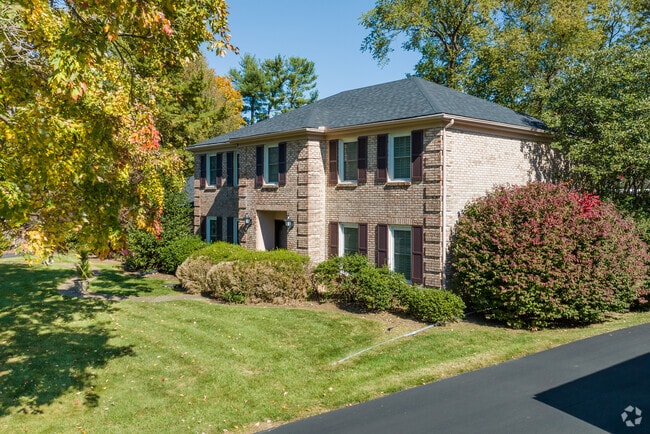 Brick homes are common throughout the Landsdown-Shadeland East neighborhood.