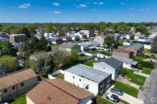 Some areas of Torresdale have many different home styles.