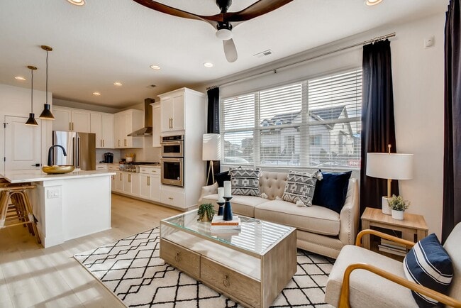 2777 Bear Springs Cir, Longmont, CO 80503 - photo 7