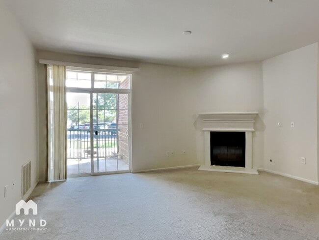 3854 S Dayton Way unit 102, Aurora, CO 80014 - photo 7