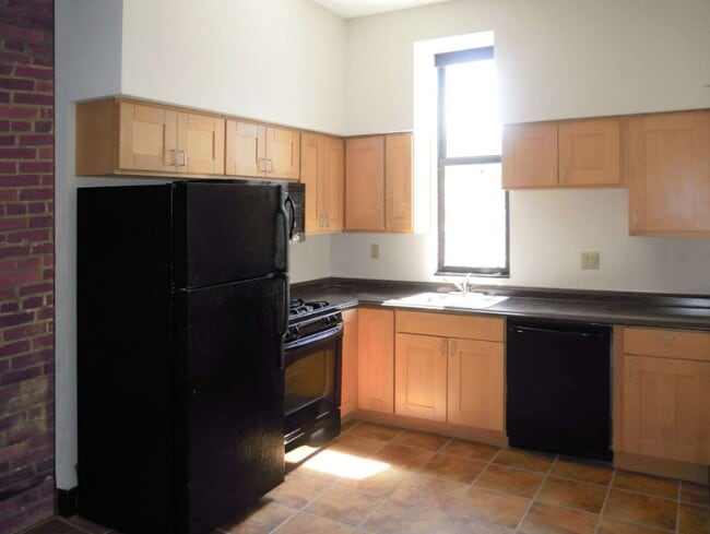 2012 E Carson St unit 300, Pittsburgh, PA 15227 - photo 2