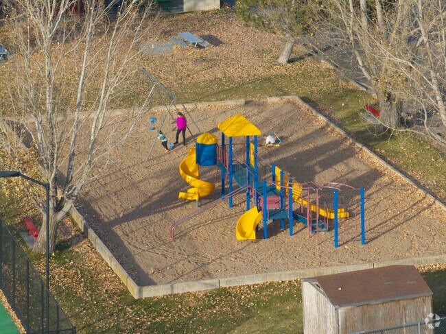 Kent Smith Memorial Park offers a playground and pickleball courts.