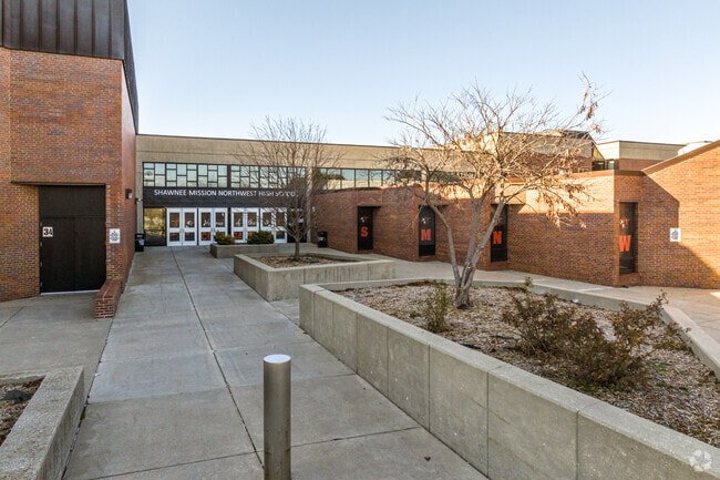 SM Northwest has a passion for educating ALL young people as they discover their voice.