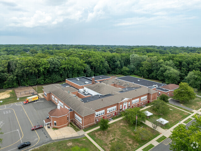 Wanamassa Elementary School