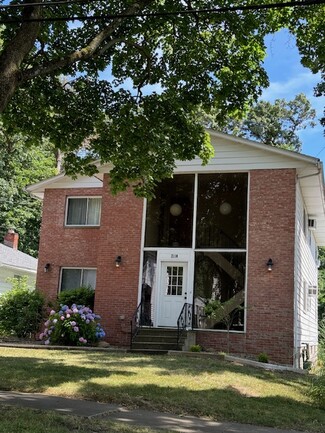 2114 Highbridge Rd Unit 2, Cuyahoga Falls, OH 44223