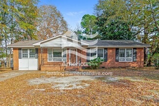 1422 Milton St, Spring Lake, NC 28390