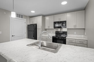 4000 Ryleigh Reserve Ln, Saint Peters, MO 63376