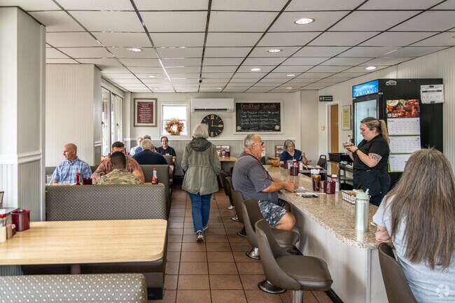 Tootie's is the diner where many New Hanover folks head for breakfast and lunch.