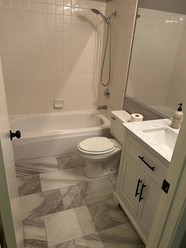 4207 Oak Bay Way, North Las Vegas, NV 89032 - photo 6