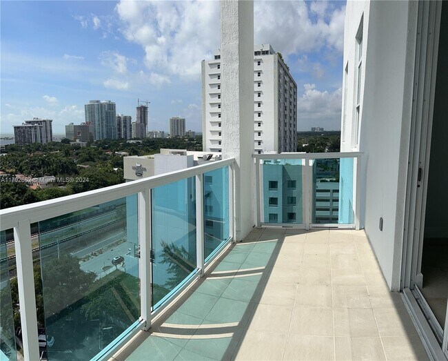 1723 SW 2nd Ave unit PH09, Miami, FL 33129 - photo 2