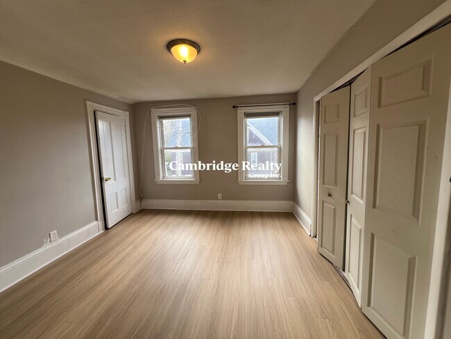 17 Hudson St unit 2, Somerville, MA 02143 - photo 4