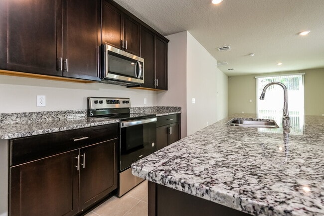 857 Rivers Crossing St, Clermont, FL 34714 - photo 7